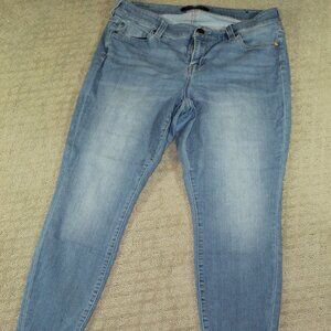 Liverpool Women's 14W Light Blue Ankle Jeans